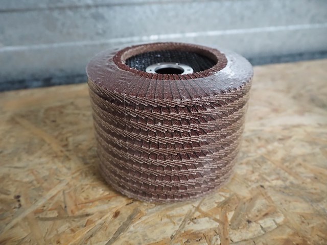 Champion - afbeelding 2 van  4