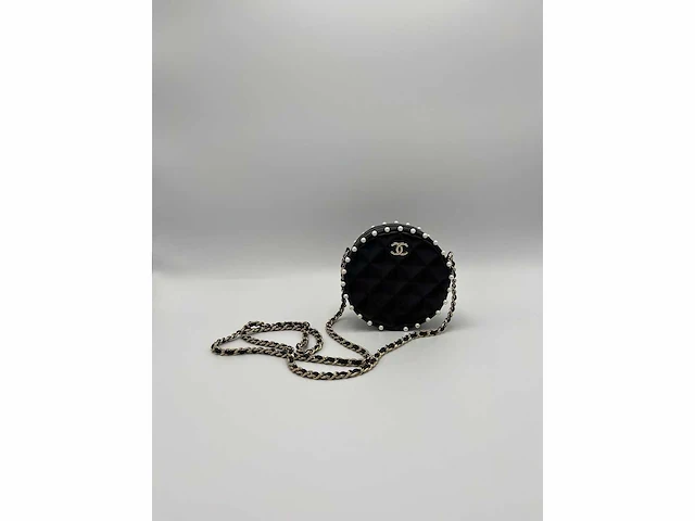 Chanel - round lambskin bag with pearls - handtas - op echtheid geconroleerd - designer - afbeelding 5 van  11