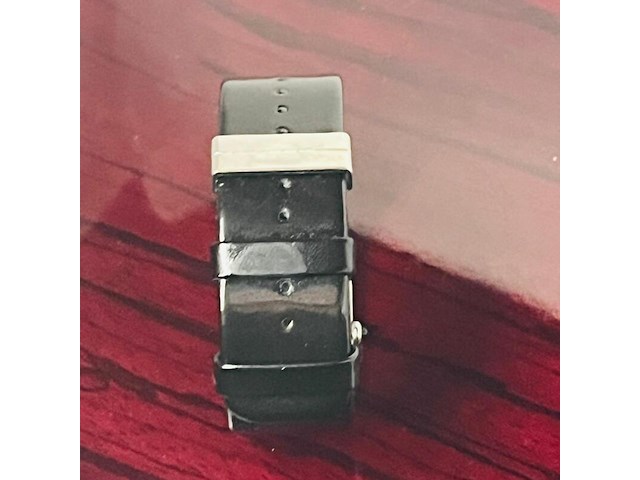 Chanel matelasse dameshorloge - inclusief doos - afbeelding 2 van  15