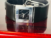 Chanel matelasse dameshorloge - inclusief doos - afbeelding 11 van  15