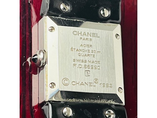 Chanel matelasse dameshorloge - inclusief doos - afbeelding 12 van  15