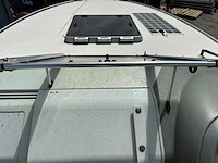Chaparral - 1995 - 2550sx - motorjacht - afbeelding 18 van  19