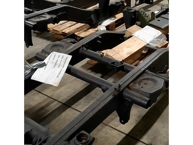 Chassis mercedes-benz - afbeelding 6 van  8