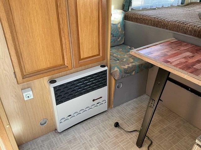 Chateau cantara 2000 - 380 caravan - afbeelding 8 van  16