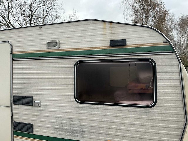 Chateau la car 380 caravan - afbeelding 9 van  12