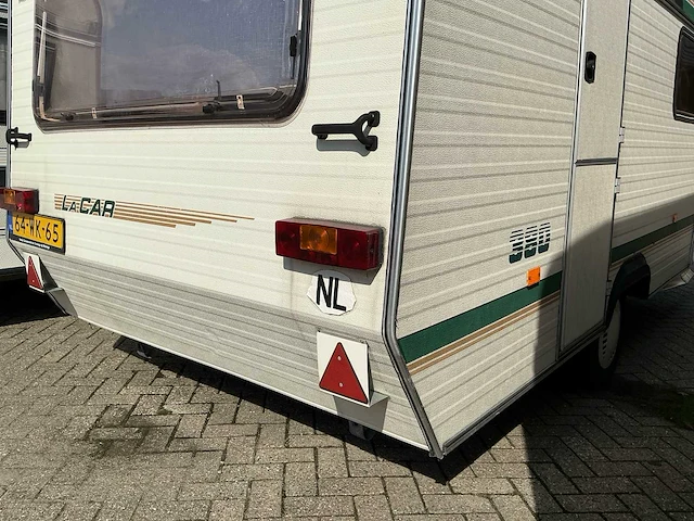 Chateau la car caravan - afbeelding 13 van  17