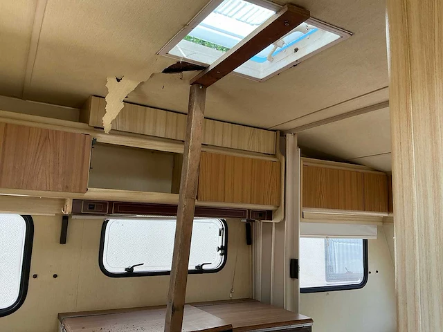 Chateau la car caravan - afbeelding 16 van  17