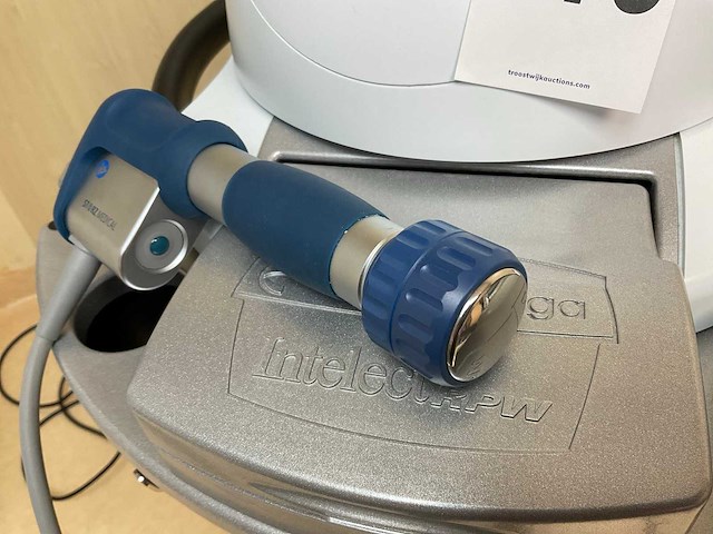 Chattanooga intelect rpw shockwave therapie apparaat - afbeelding 9 van  10