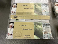 Chaud devant - chef hat - koksmuts (4x) - afbeelding 2 van  3