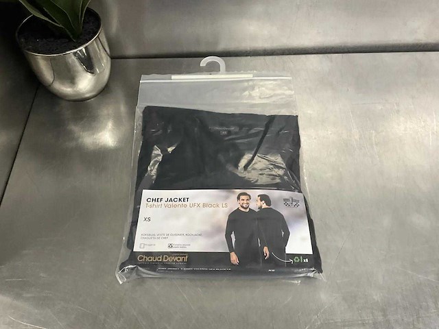 Chaud devant - t-shirt valente ufx black ls - koksbuis (3x) - afbeelding 1 van  2