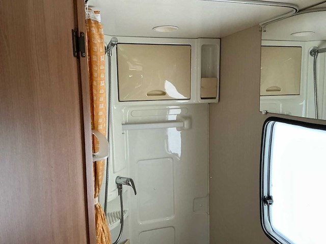 Chausson flash08m10 fiat ducato camper - afbeelding 23 van  39