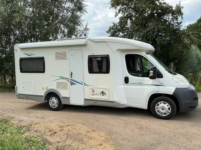 Chausson flash08m10 fiat ducato camper - afbeelding 36 van  39