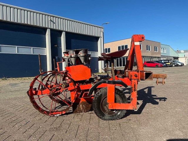 Checchi & malgi texdrive transplanter plant- en pootmachine - afbeelding 4 van  9
