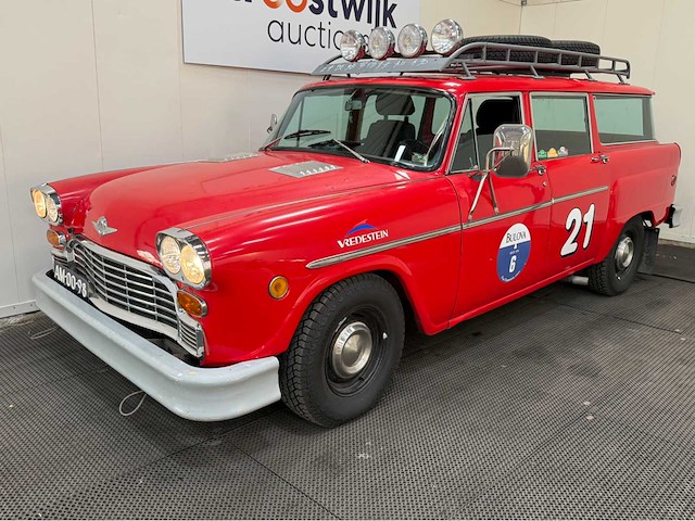 Checker - 4 dr sw - oldtimer - v8 - 1972 - afbeelding 1 van  38