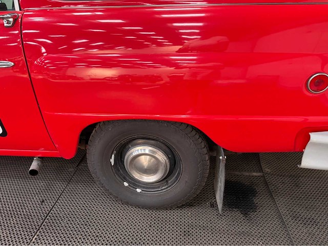 Checker - 4 dr sw - oldtimer - v8 - 1972 - afbeelding 17 van  38