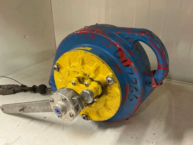 Checkmate 136 kg veerbalancer - afbeelding 2 van  3