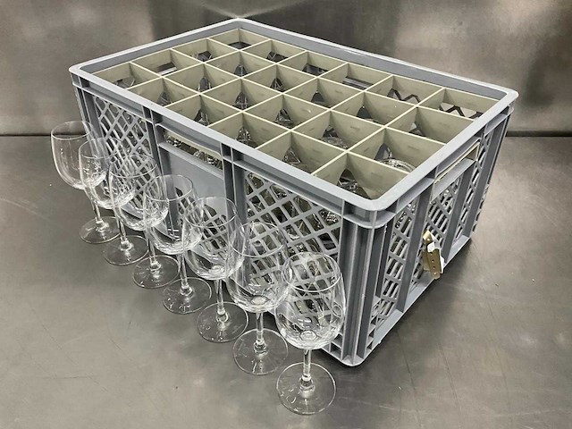 Chef & sommelier - cabernet tulip - glazenkrat met 24 wijnglazen (10x) - afbeelding 1 van  14