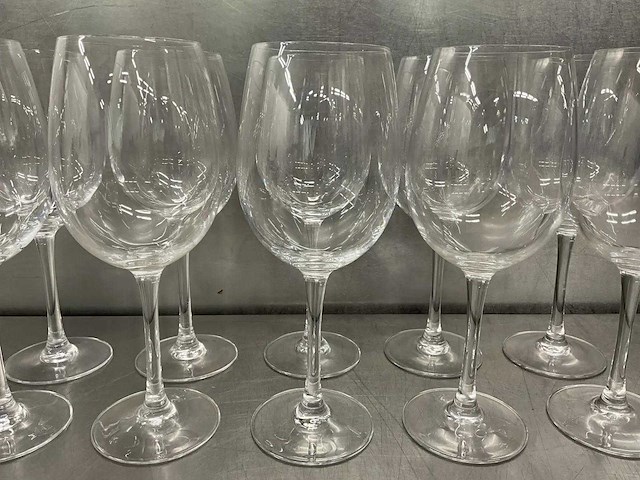 Chef & sommelier - cabernet tulip - glazenkrat met 24 wijnglazen (10x) - afbeelding 12 van  13