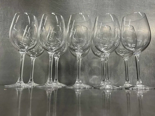 Chef & sommelier - cabernet tulip - glazenkrat met 24 wijnglazen (35 cl) (10x) - afbeelding 3 van  14