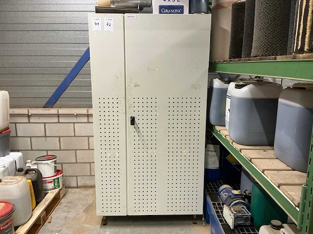 Chemicaliën opslagkast - afbeelding 1 van  5