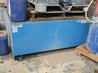 Chemieopvangbak quipo met afmeting 146 x 146 x 62 cm. bouwjaar 2021. - afbeelding 1 van  2