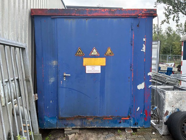 Chemischafvalcontainer - afbeelding 8 van  12