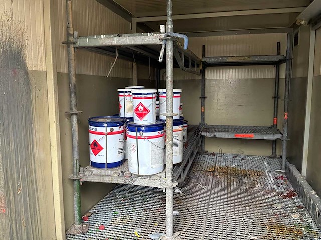 Chemischafvalcontainer - afbeelding 12 van  12