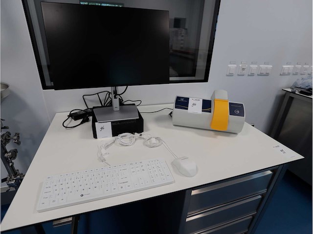 Chemometec nucleocounter nc-200 automatische celteller - afbeelding 1 van  4