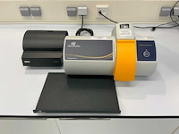 Chemometec nucleocounter nc-200 geautomatiseerde celteller met laptopstandaard - afbeelding 1 van  7