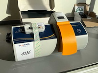 Chemometec nucleocounter nc-200 geautomatiseerde celteller met laptopstandaard - afbeelding 2 van  7