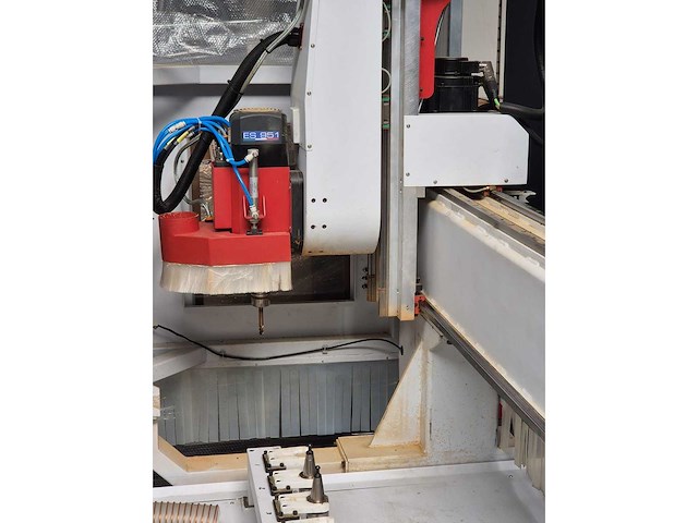 Chencan - 2023 - 2131ac4 - cnc-freesmachine - afbeelding 2 van  2