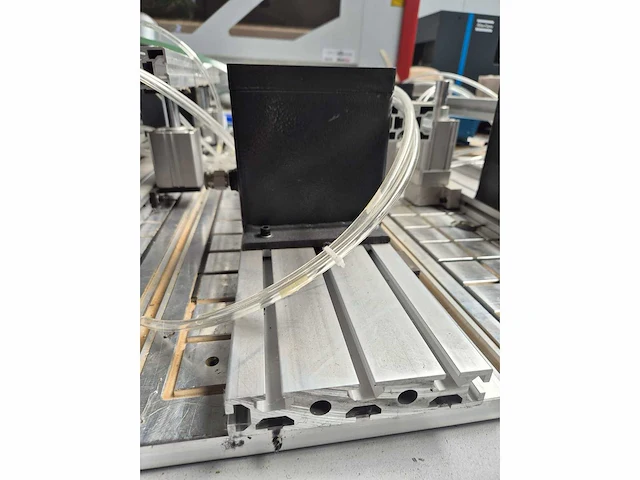 Chencan - 2023 - 2131ac4 - cnc-freesmachine - afbeelding 12 van  12