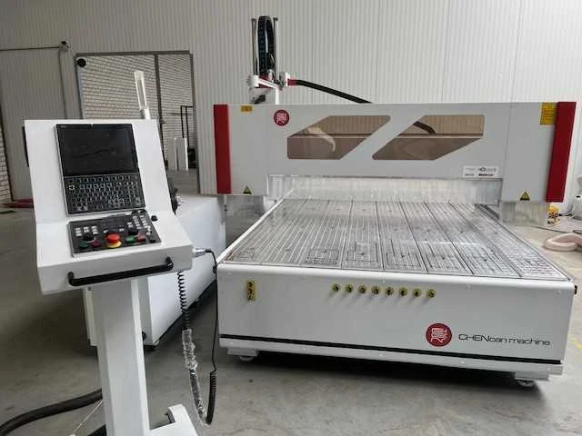 Chencan - 2023 - 2131ac4 - cnc-freesmachine - afbeelding 1 van  12