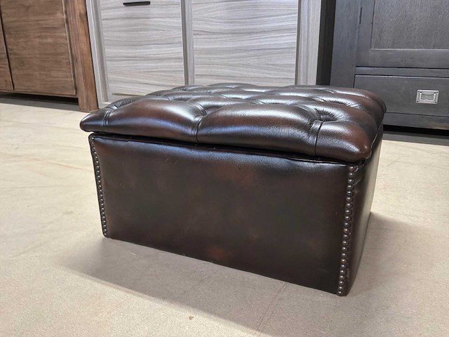 Chester poef - afbeelding 7 van  8