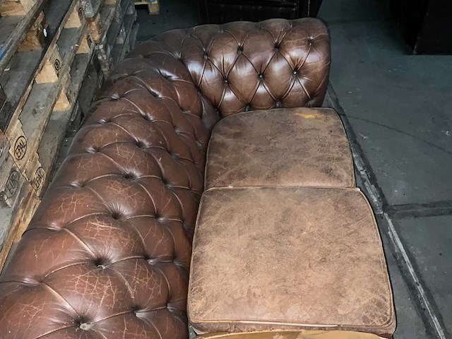 Chesterfield - 3-zits bank - afbeelding 2 van  4