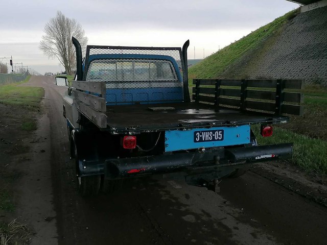 Chevrolet - 1980 - silverado - c20 - personenauto - afbeelding 3 van  11