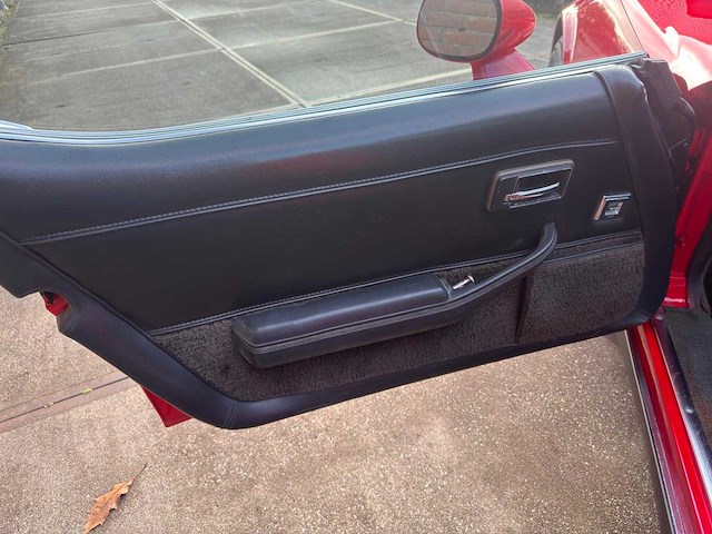 Chevrolet - 1981 - corvette - - p-731-fl - afbeelding 18 van  36