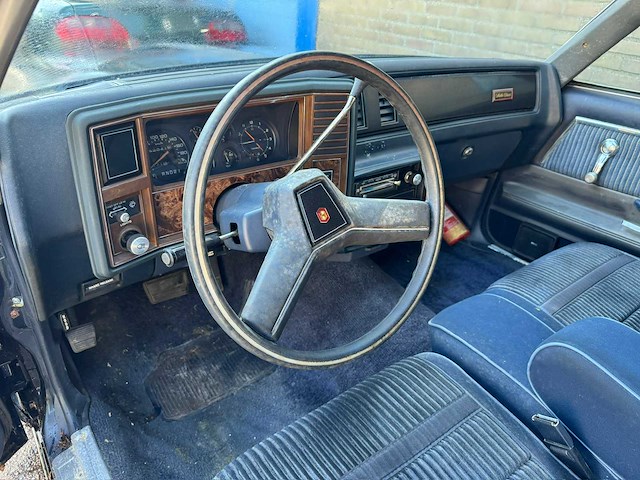 Chevrolet - 1981 - malibu nz-939-b - afbeelding 4 van  18
