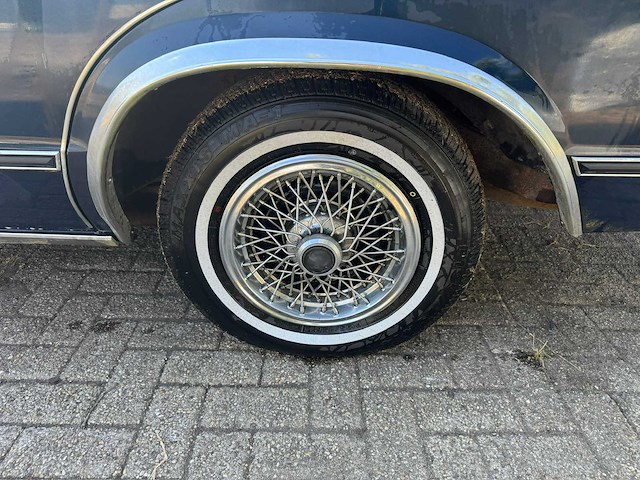 Chevrolet - 1981 - malibu nz-939-b - afbeelding 16 van  18