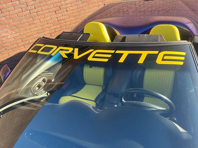 Chevrolet - 1998 - corvette c5 - 5.7 convertible a - personenauto - afbeelding 20 van  24