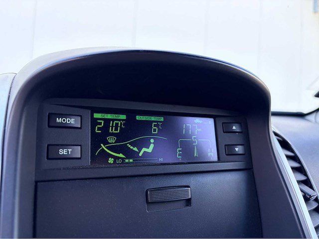 Chevrolet - 2008 - captiva - automaat - personenauto - afbeelding 4 van  19