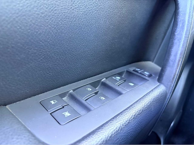 Chevrolet - 2008 - captiva - personenauto - afbeelding 6 van  19