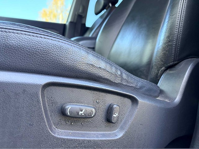 Chevrolet - 2008 - captiva - personenauto - afbeelding 11 van  19