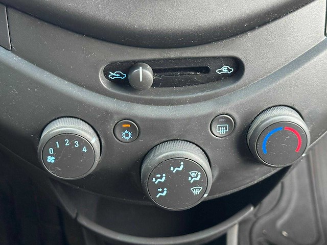 Chevrolet - 2011 - spark - 1.0 16v l - 2-tkr-69 - afbeelding 4 van  17