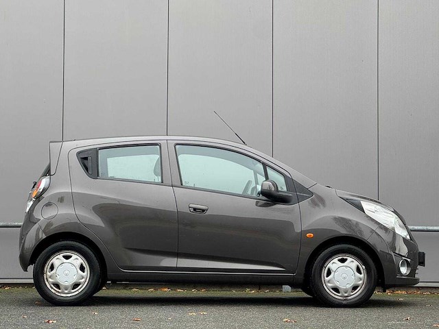 Chevrolet - 2011 - spark - 1.0 16v l - 2-tkr-69 - afbeelding 11 van  17