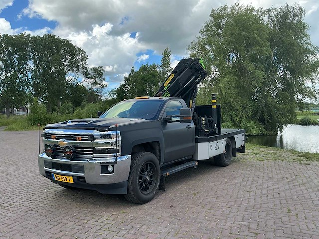 Chevrolet - 2018 - silverado - truck met elektrische palfinger kraan - afbeelding 1 van  43
