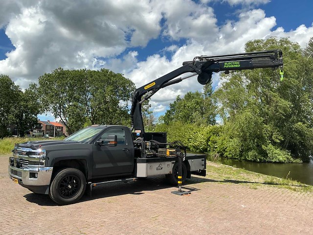Chevrolet - 2018 - silverado - truck met elektrische palfinger kraan - afbeelding 8 van  40