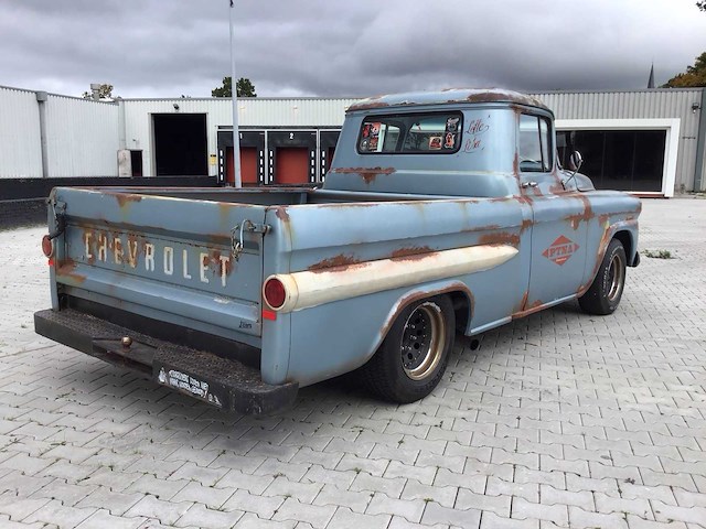 Chevrolet - apache - fleetside pick up - classic cars >15 - afbeelding 26 van  30