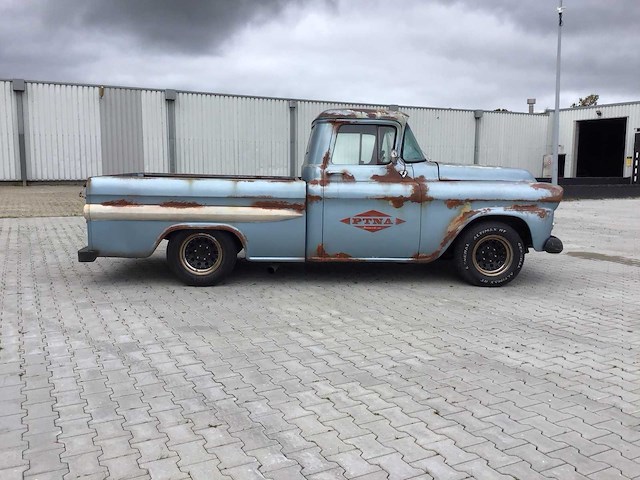 Chevrolet - apache - fleetside pick up - classic cars >15 - afbeelding 27 van  30