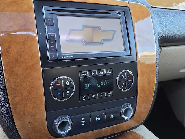 Chevrolet - avalanche - 2007 - automaat - grijs kenteken - 56-vrd-8 - afbeelding 13 van  31